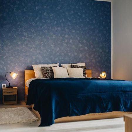 Magas-Lak Apartman Eger Luaran gambar